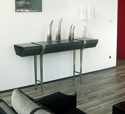 Table HOPE mise en situation dans un loft (1)